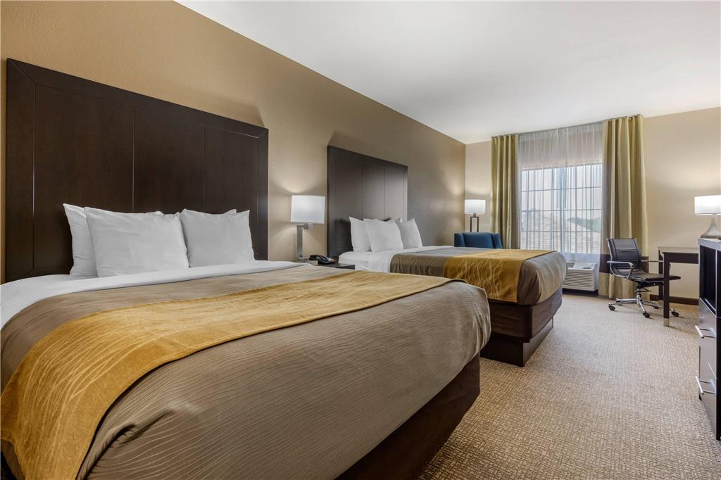 COMFORT INN AND SUITES NORTH LITTLE-guestroom-Guest Room,On-Site.jpg