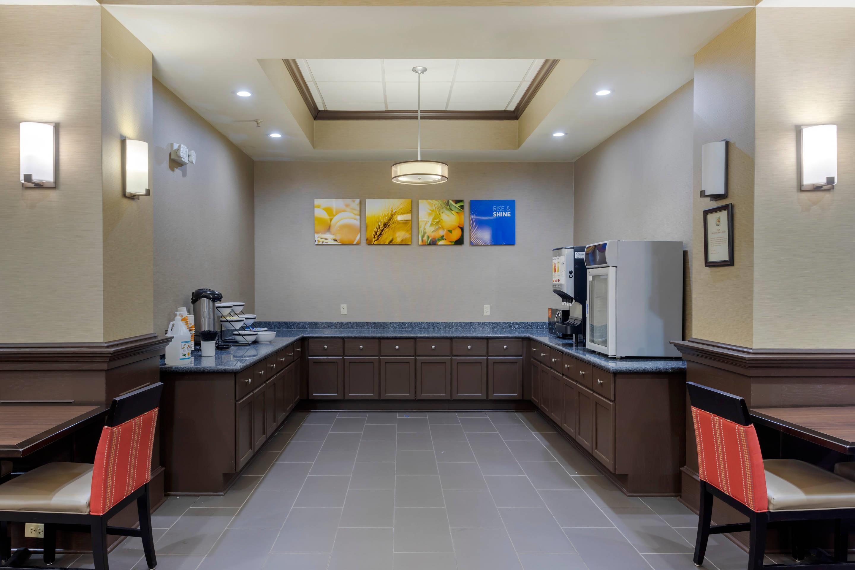 Breakfast area