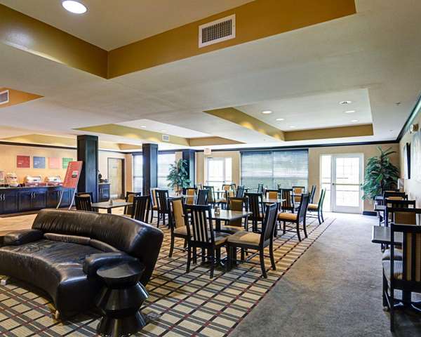 Amenities - Comfort Suites Downtown Conway - I-40, Exit 127