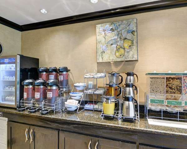 Amenities - Comfort Suites Downtown Conway - I-40, Exit 127