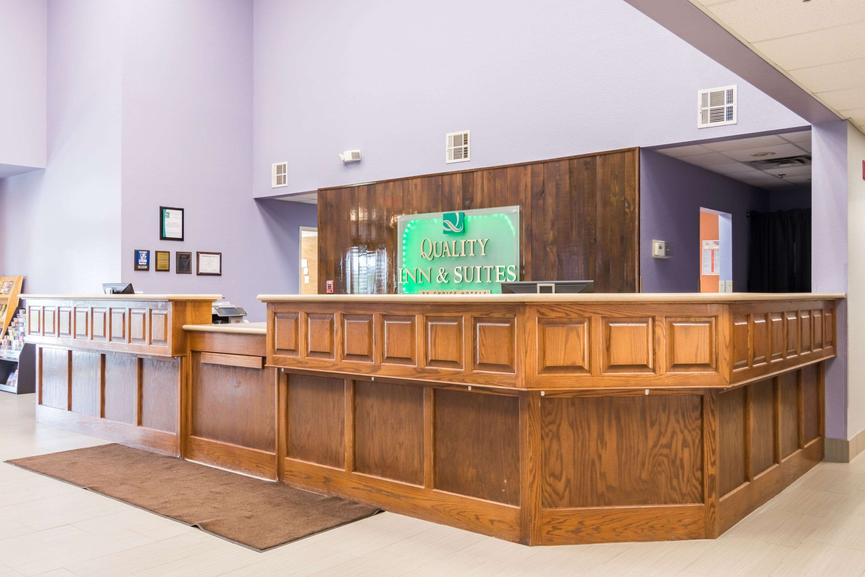 Front desk with friendly staff