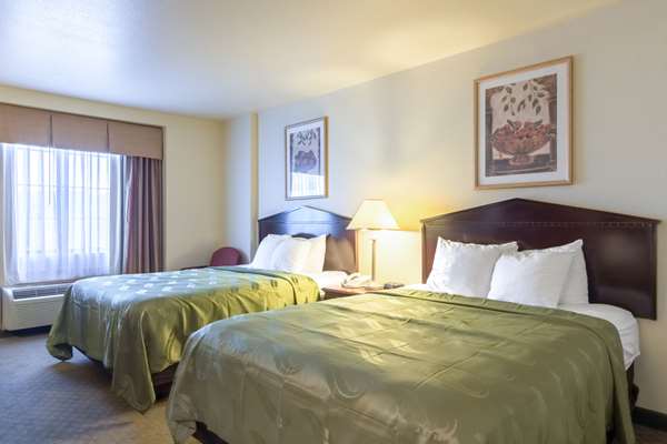  - Quality Inn & Suites Alma - I-40, Exit 13