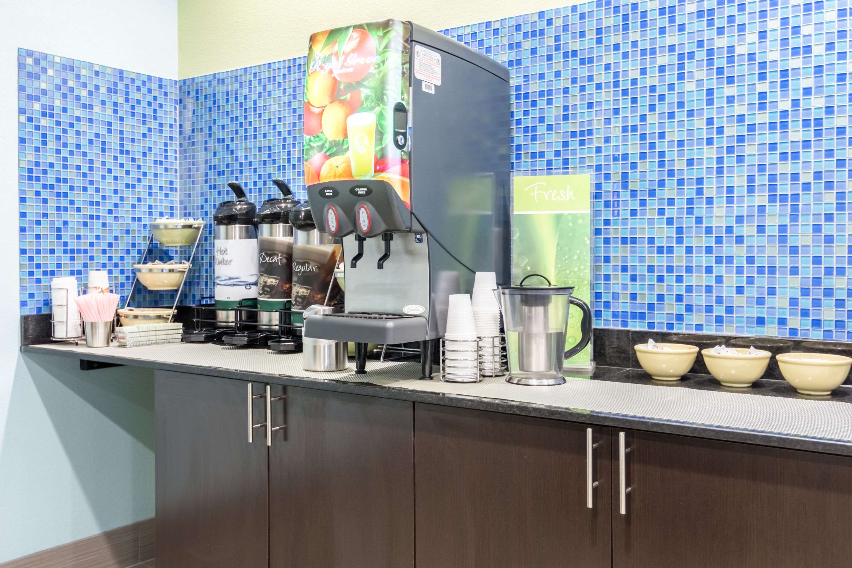 Breakfast counter