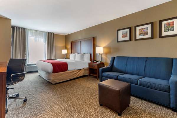  - Comfort Inn Russellville - I-40, Exit 84