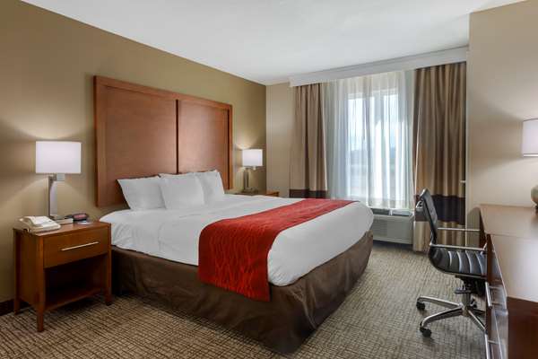  - Comfort Inn Marion - I-55, Exit 10