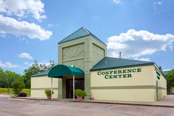 Exterior view - Quality Inn Heber Springs
