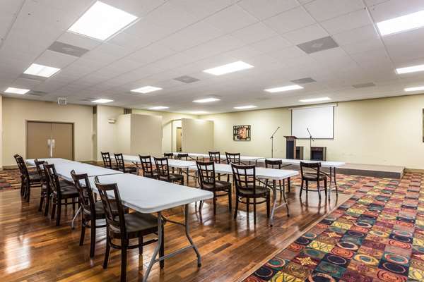  - Quality Inn Heber Springs