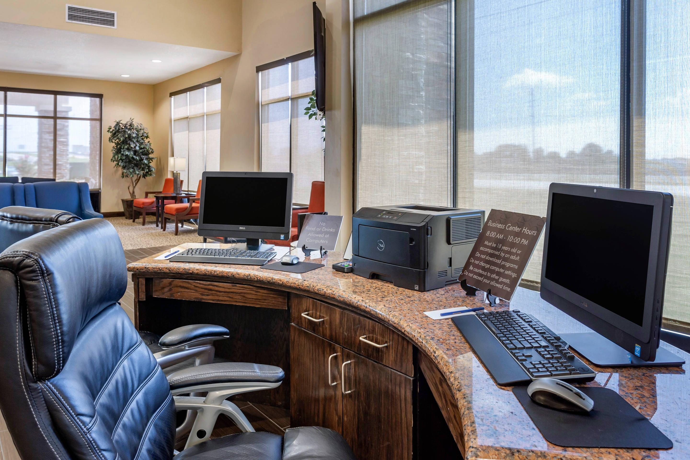 Business center | Comfort Suites Jonesboro University Area