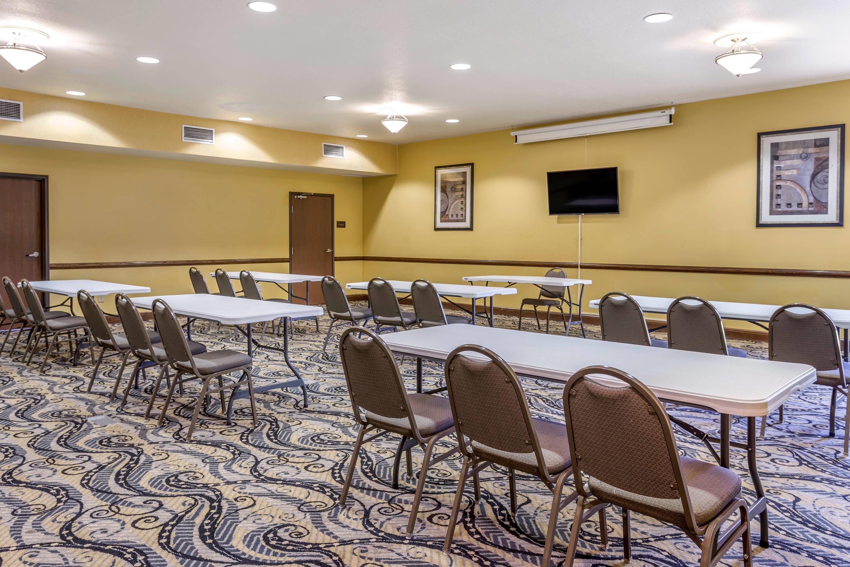Meeting room | Comfort Suites Jonesboro University Area