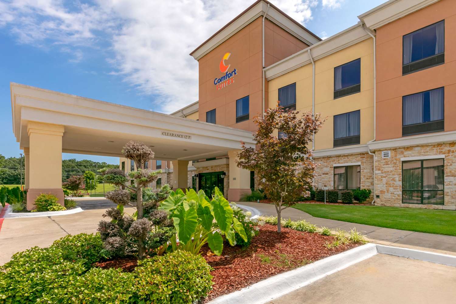 Comfort Suites Forrest City I40, Exit 241, AR See Discounts