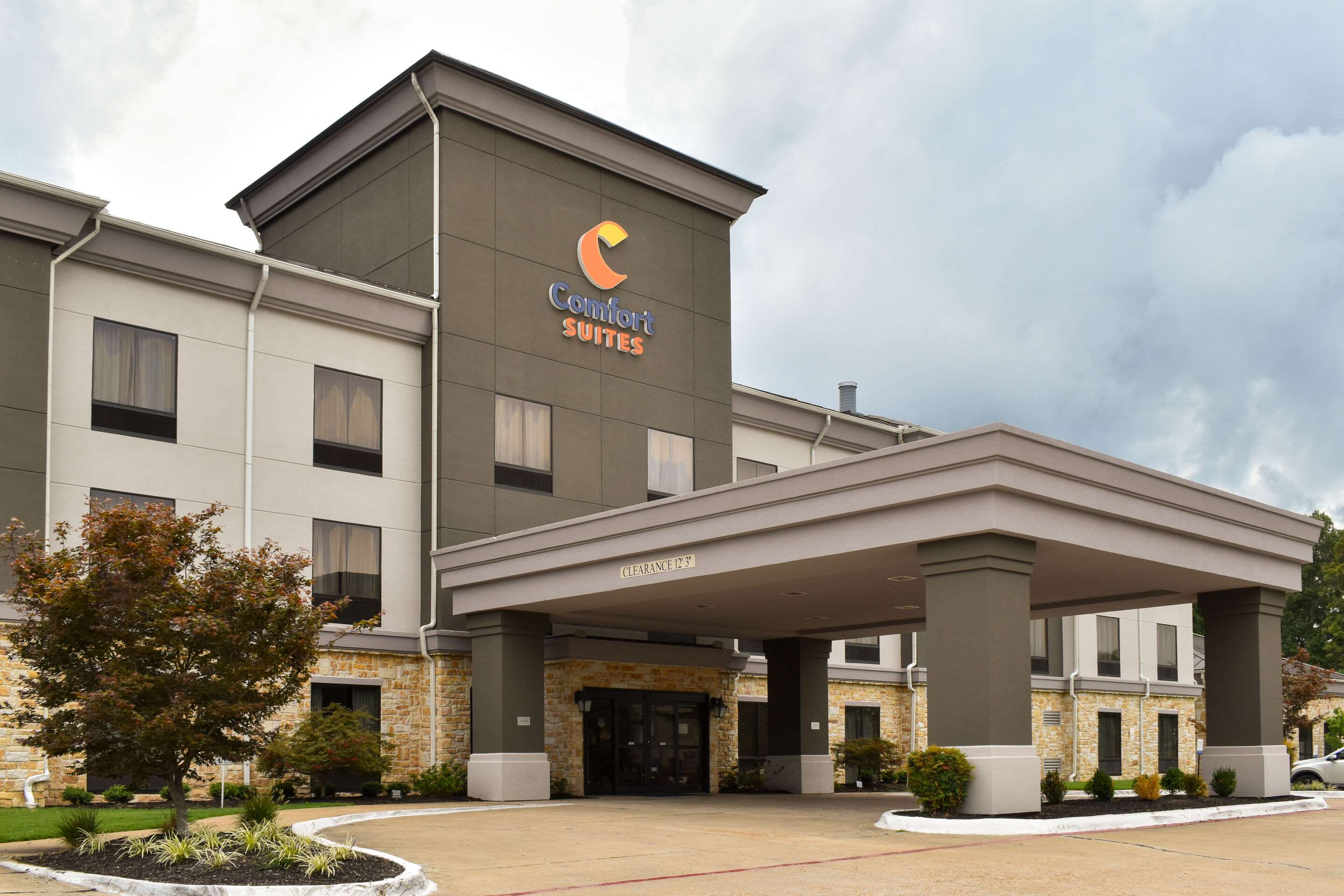 Hotel exterior | Comfort Suites Forrest City