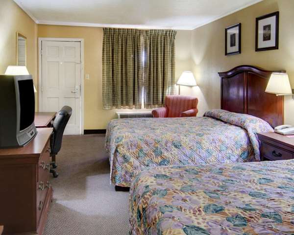  - Econo Lodge Conference Center El Dorado