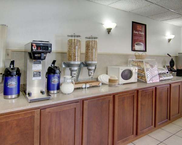 Amenities - Econo Lodge Conference Center El Dorado