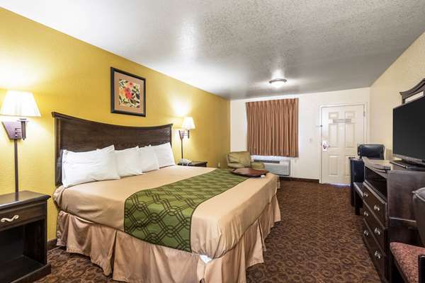  - Econo Lodge Inn & Suites Searcy