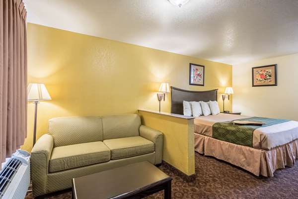  - Econo Lodge Inn & Suites Searcy