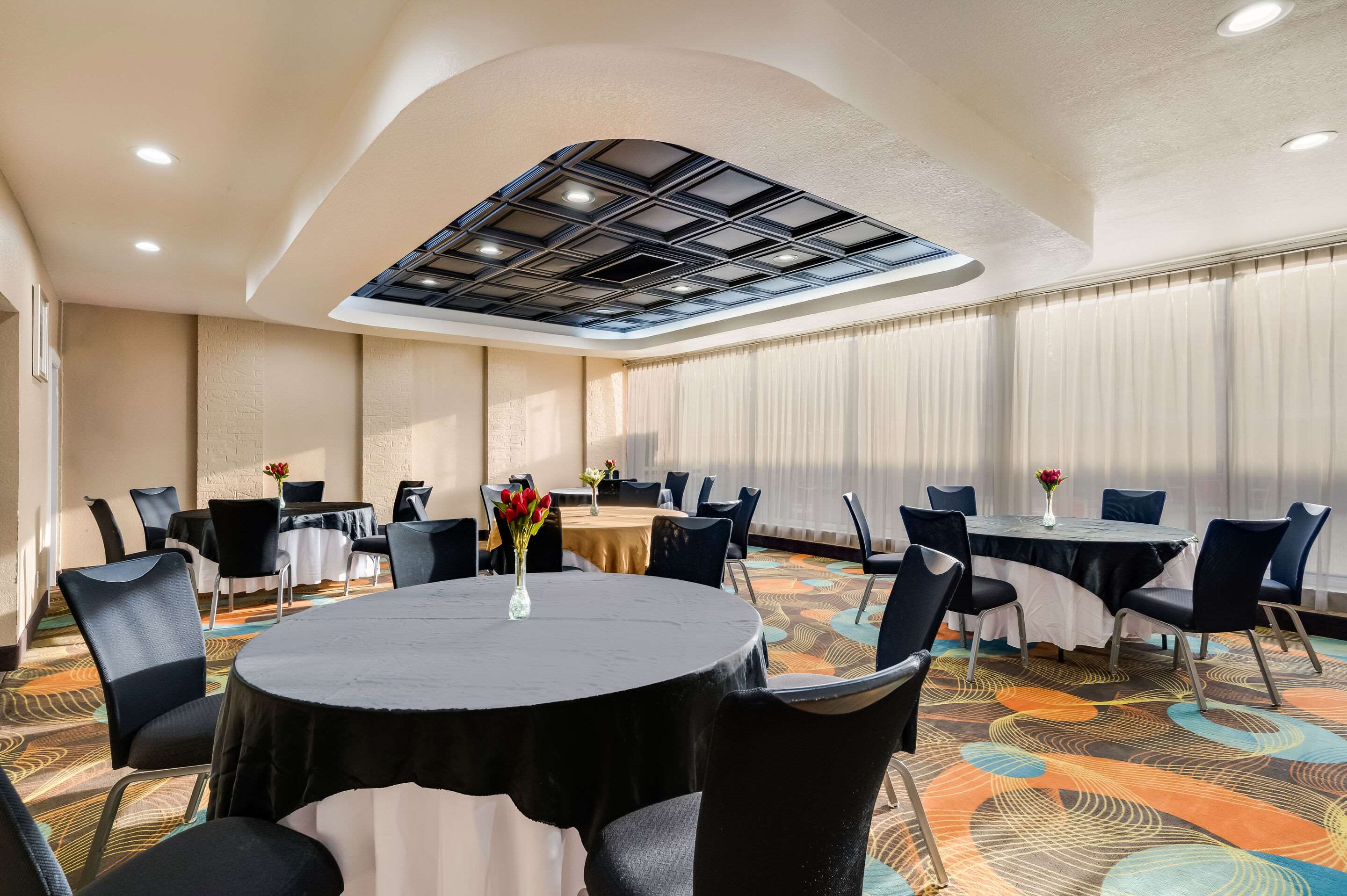 Banquet room | Clarion Inn & Suites Russellville I-40