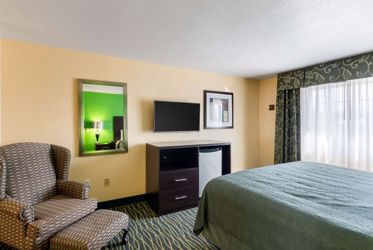 Quality Inn Siloam Springs, AR See Discounts