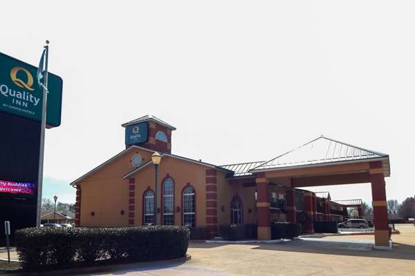 Exterior view - Quality Inn Siloam Springs