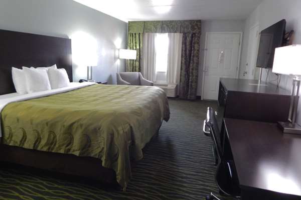  - Quality Inn Siloam Springs