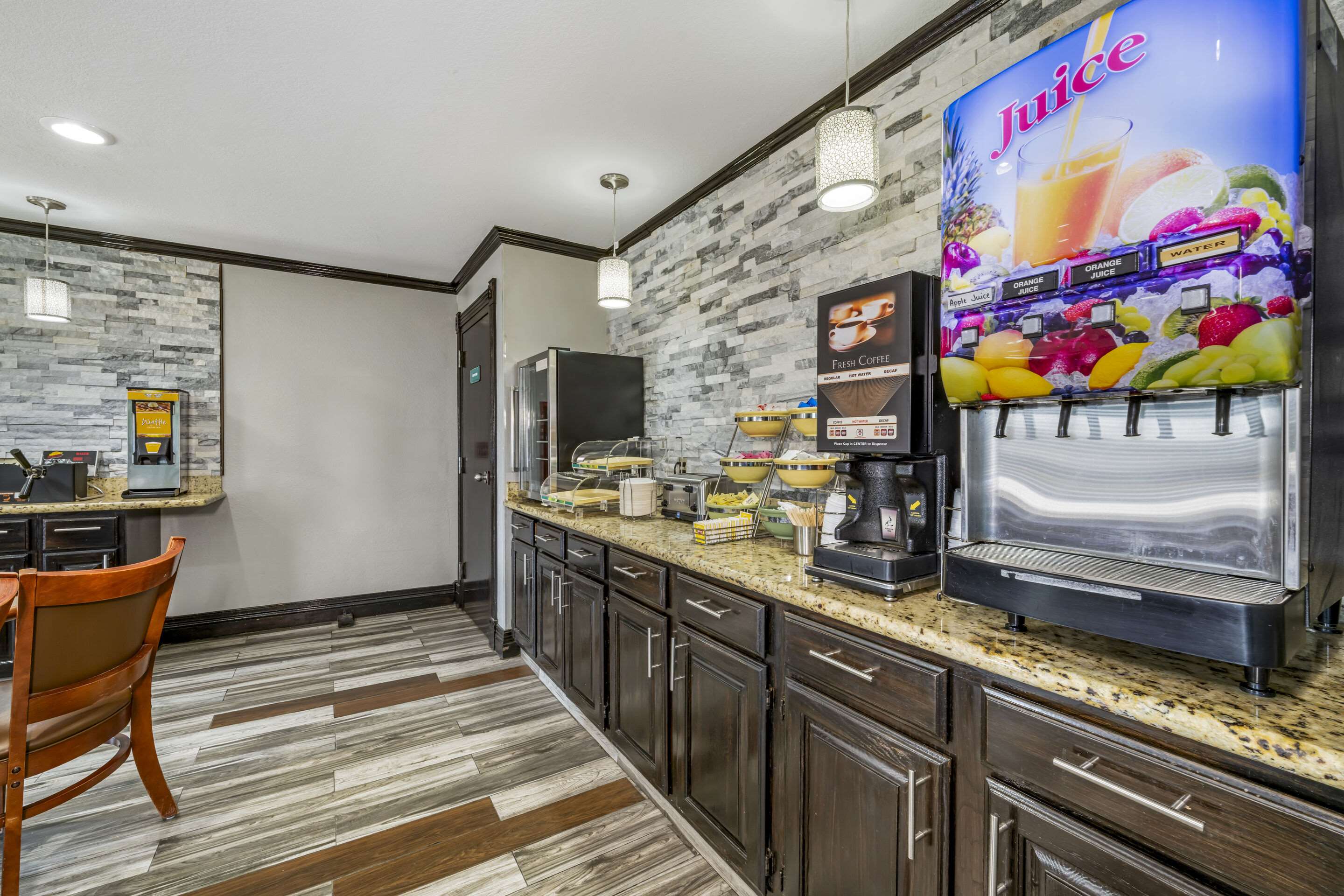 Breakfast area