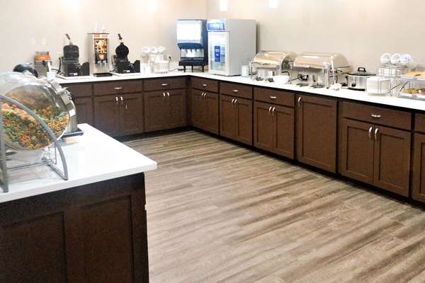 Amenities - Comfort Inn & Suites Hendrix College Conway - I-40, Exit 125