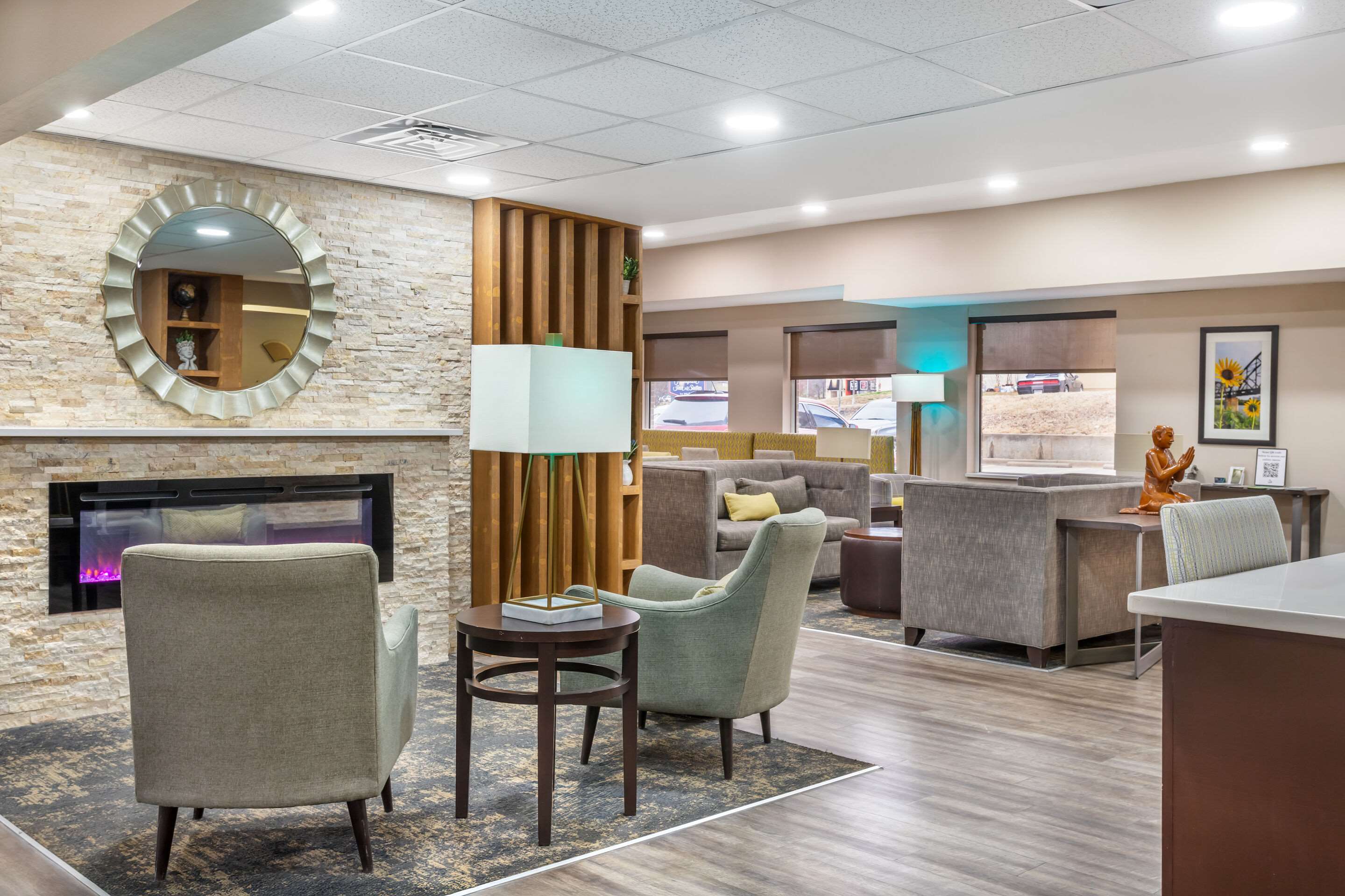 Lobby | Comfort Inn & Suites Conway