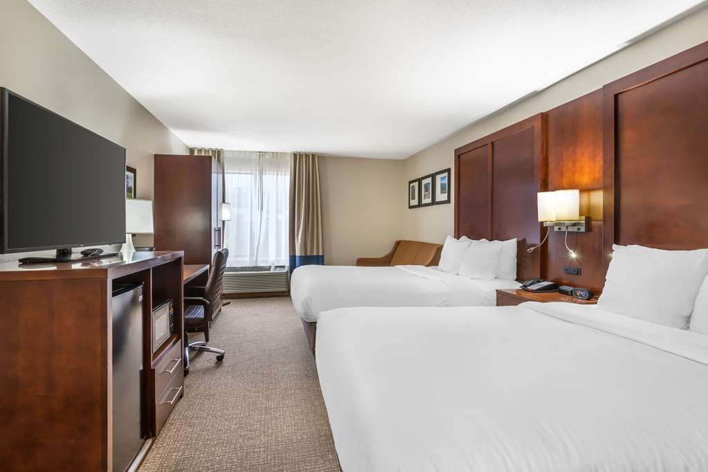 COMFORT INN AND SUITES CONWAY-guestroom-Guest Room,Suite,On-Site.jpg