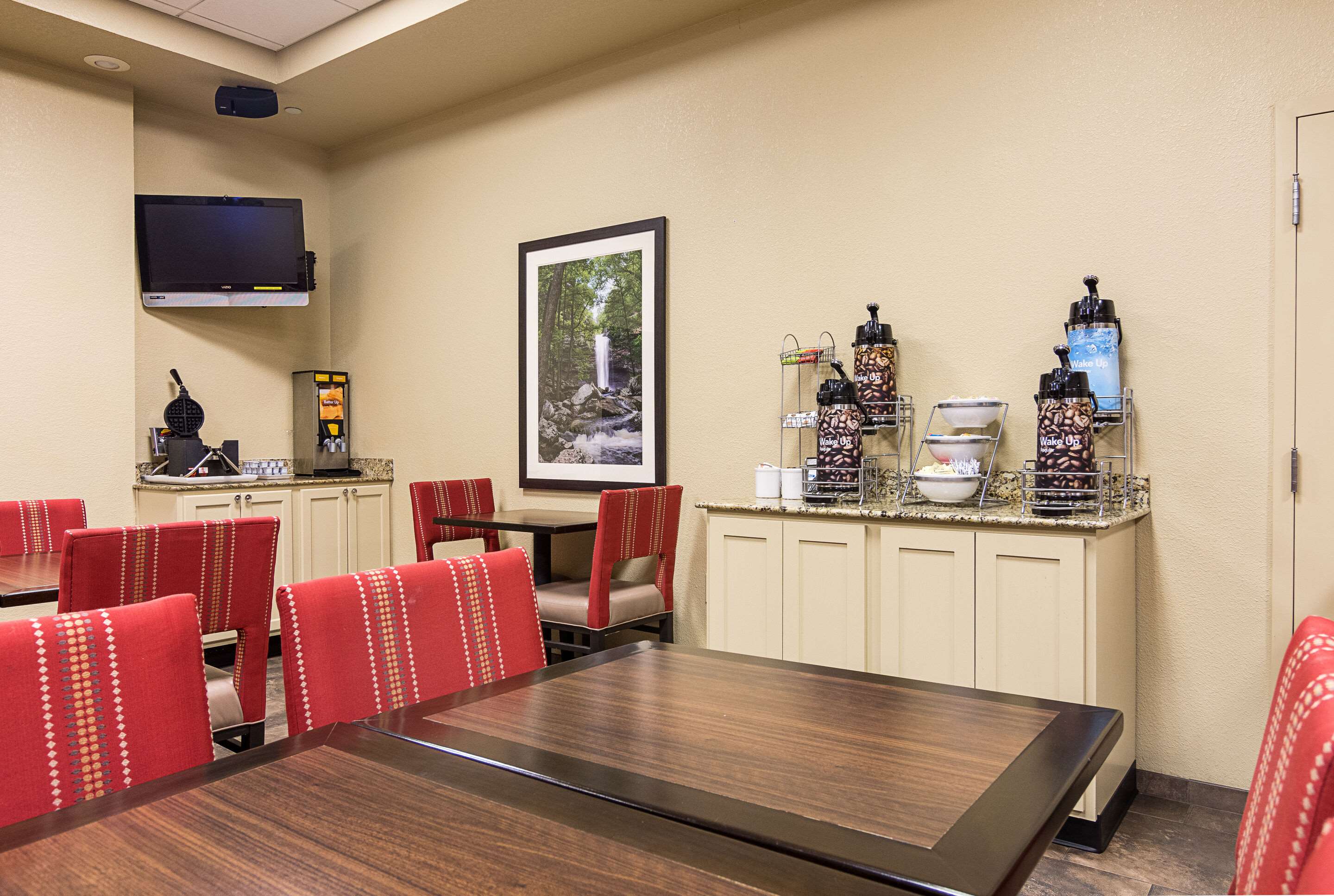 Breakfast area