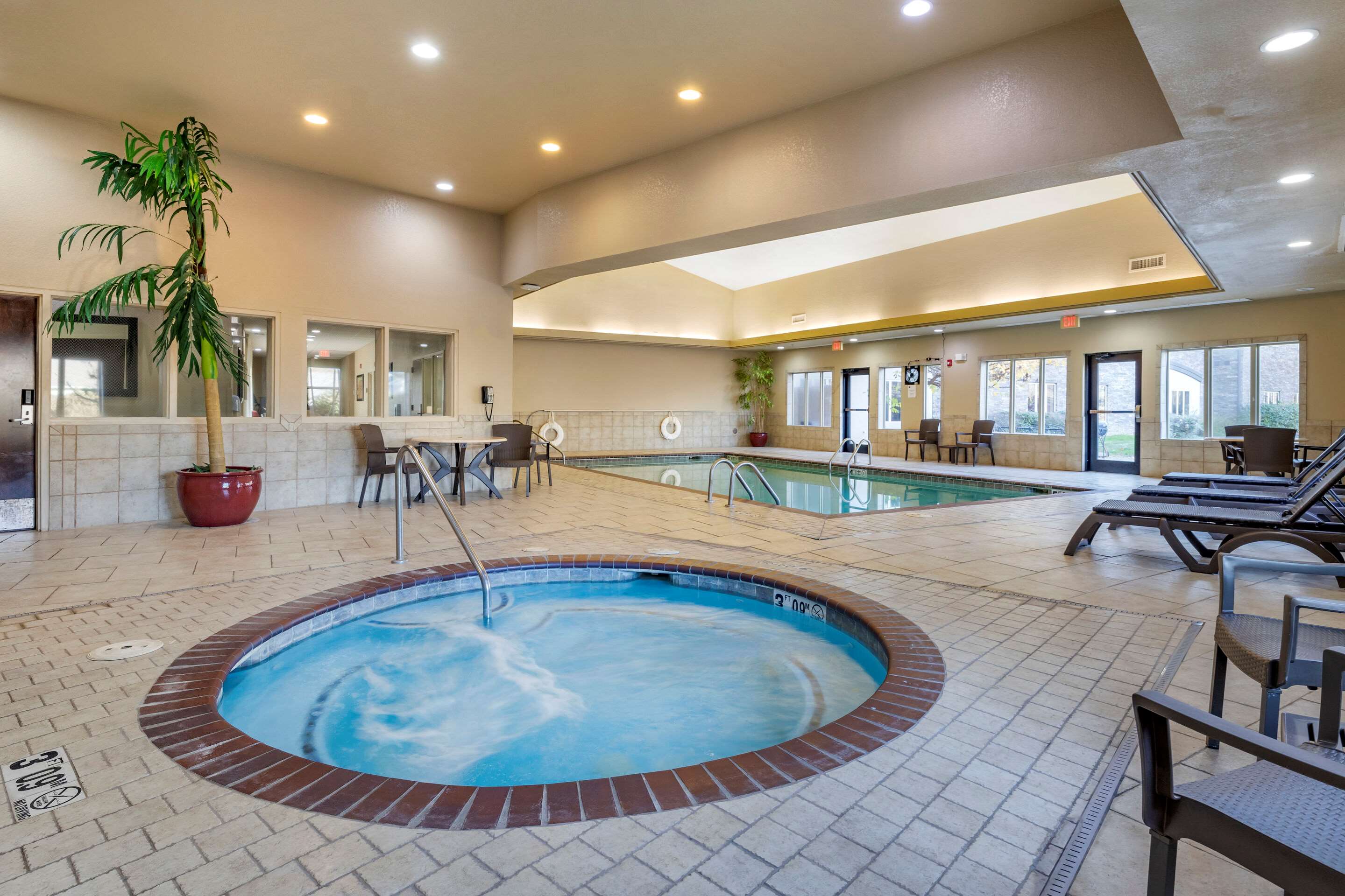 Indoor pool with hot tub