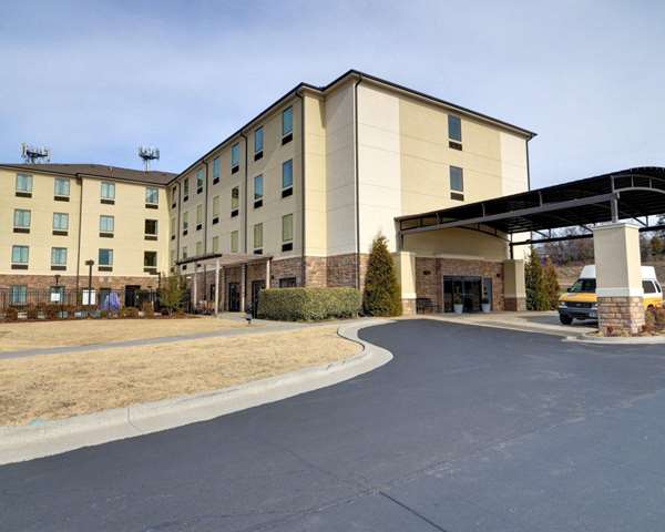 Exterior view - Comfort Inn & Suites Fort Smith - I-540, Exit 8
