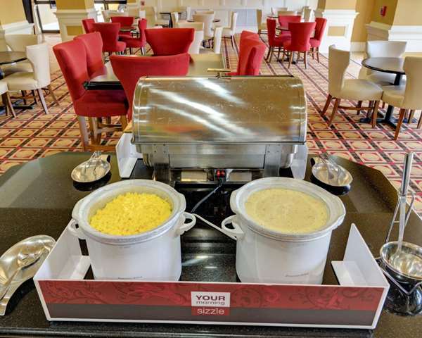 Amenities - Comfort Inn & Suites Fort Smith - I-540, Exit 8