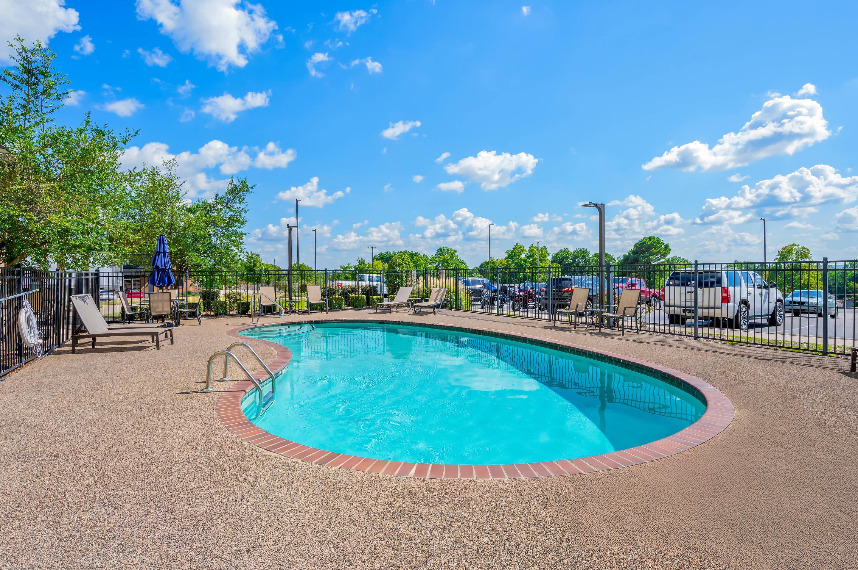 Outdoor pool | Comfort Inn & Suites Fort Smith I-540