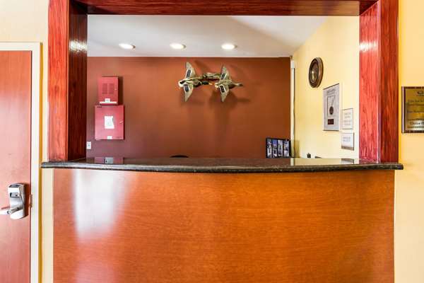  - Econo Lodge Inn & Suites Little Rock - I-30, Exit 130