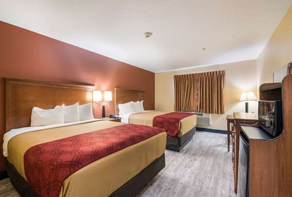  - Econo Lodge Inn & Suites Little Rock - I-30, Exit 130