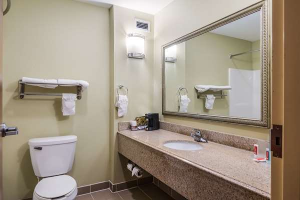  - Econo Lodge Inn & Suites Little Rock - I-30, Exit 130