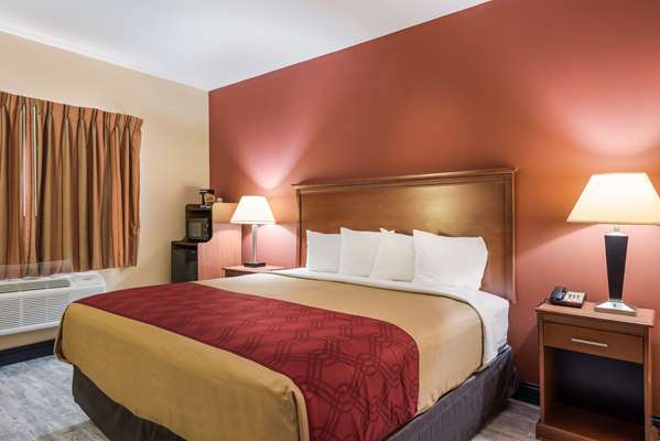  - Econo Lodge Inn & Suites Little Rock - I-30, Exit 130