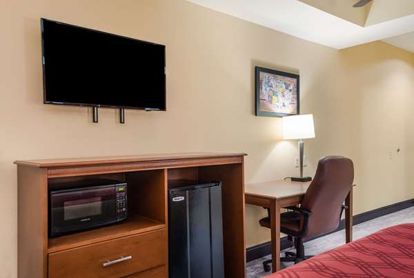  - Econo Lodge Inn & Suites Little Rock - I-30, Exit 130
