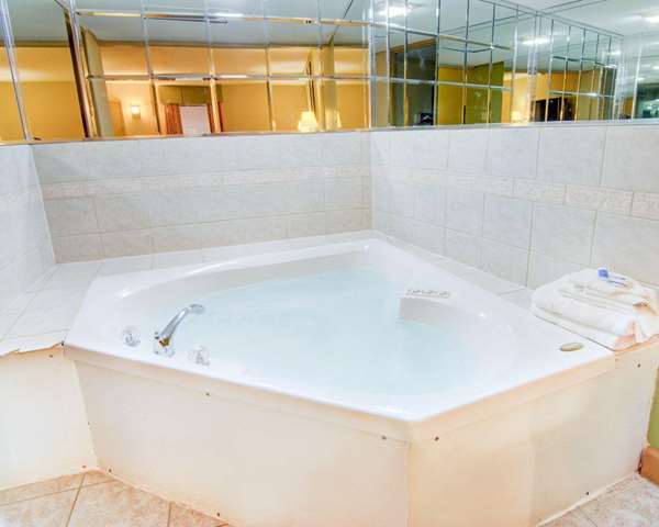 Suite - Rodeway Inn Hot Springs