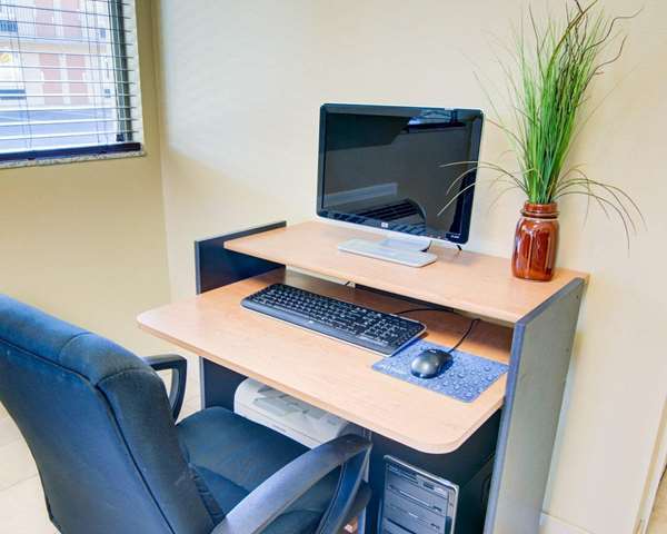 Conference Area - Rodeway Inn Hot Springs