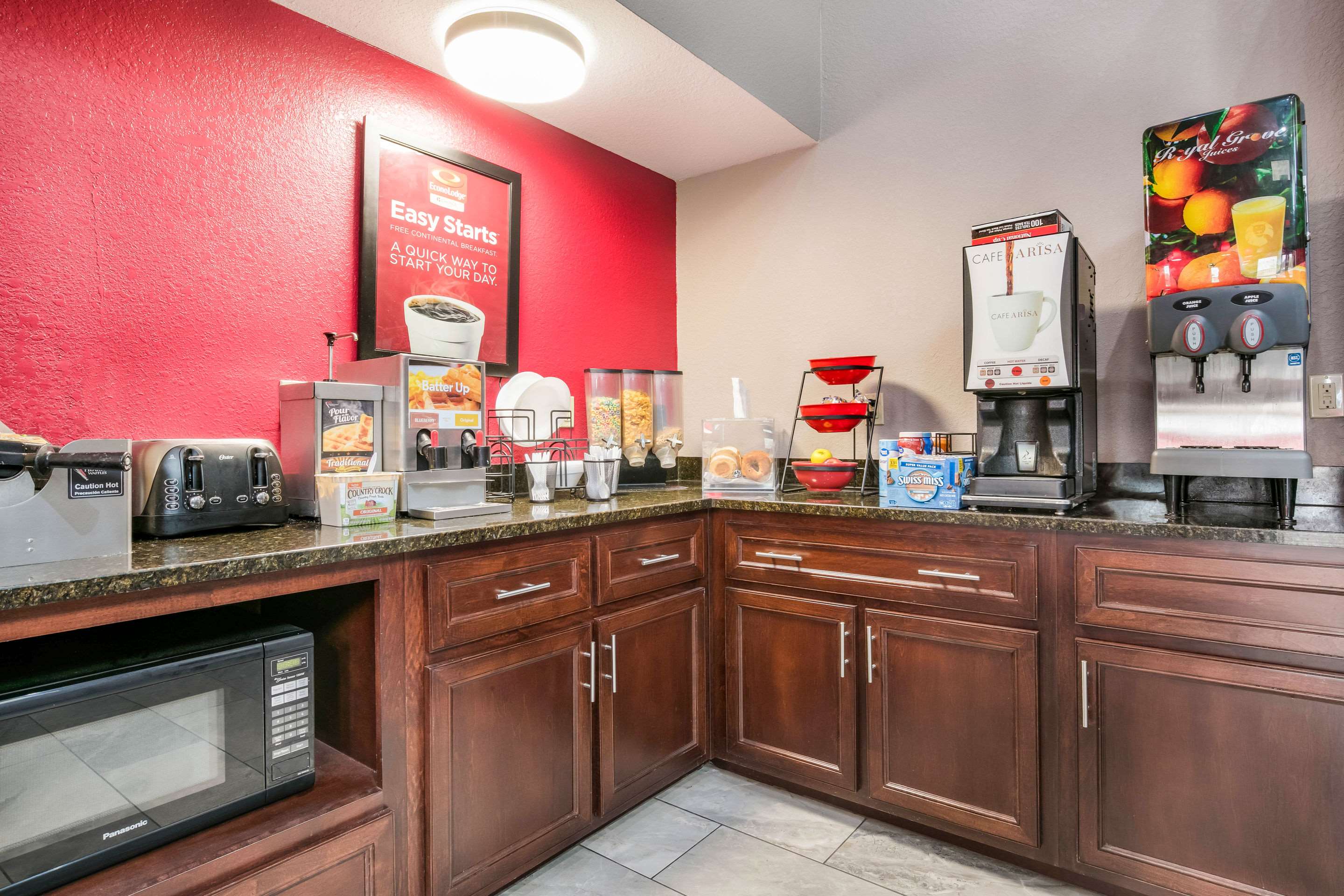 Breakfast counter | Econo Lodge Forrest City