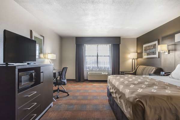 Suite - Quality Inn & Suites Stuttgart