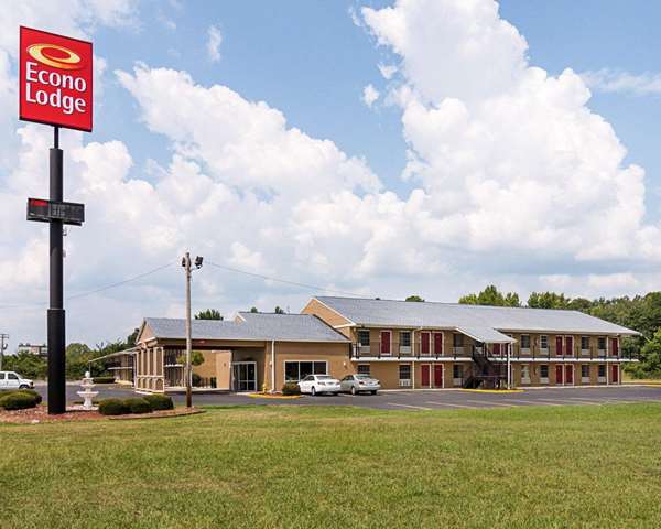 Exterior view - Econo Lodge Pine Bluff