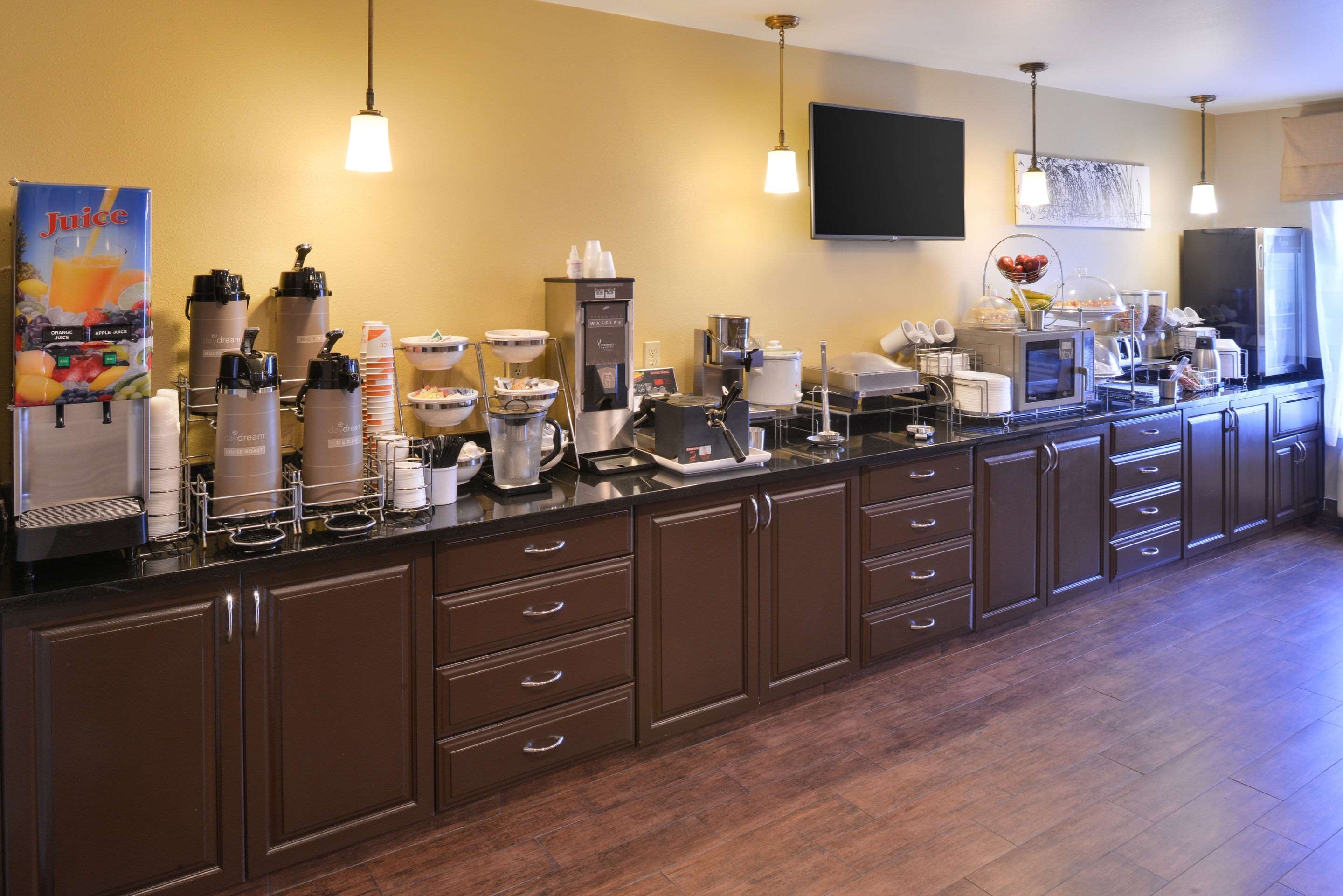 Breakfast counter