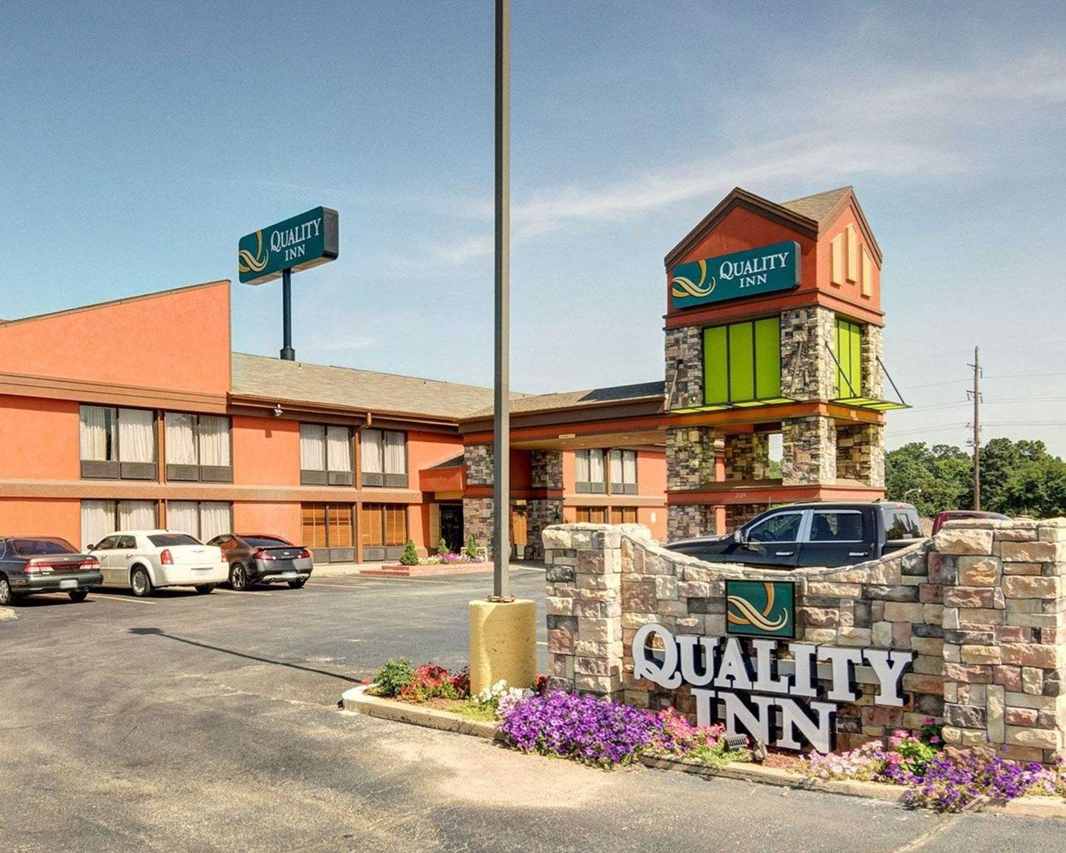 Quality Inn Fort Smith, AR See Discounts