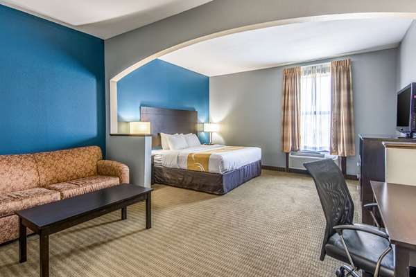 Suite - Quality Suites Maumelle - I-40, Exit 142