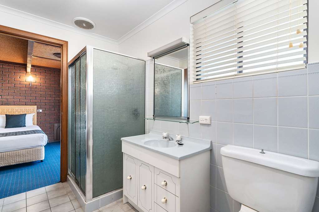 QUALITY RESORT SIESTA-guestroom-Guest Room,Bathroom,On-Site.jpg