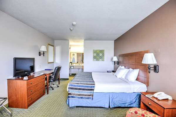  - SureStay Hotel by Best Western Ottawa - I-35, Exit 183