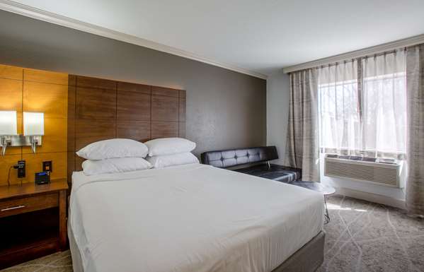  - Arroyo Pinion Hotel Sedona