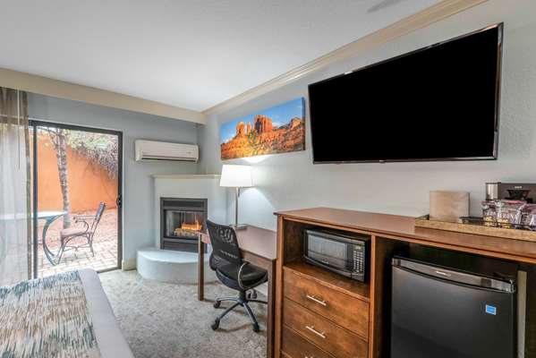  - Arroyo Pinion Hotel Sedona