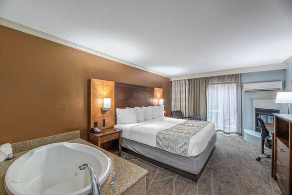  - Arroyo Pinion Hotel Sedona